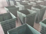 Schutzbarriere, 2 x 2 x 4 m, mit Geotextil ausgekleidet, Hochwasserschutz