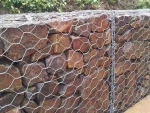 Gabionengitter, 3,4 mm Draht, Maschenweite 100 x 120 mm, verstärkte Stützmauer
