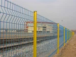Recinzione perimetrale ferroviaria con rete saldata a maglie triangolari