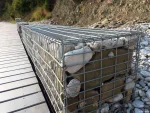 Geschweißte Gabionenkiste, 2 x 1 x 1 m, 4 mm Draht, Maschenweite 50 x 50 mm, verzinkte Stützmauer